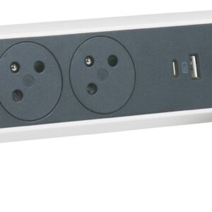 Legrand Z Ochronnikiem 3x2P+Z+USB 1,5m Biało-Czarny 49417